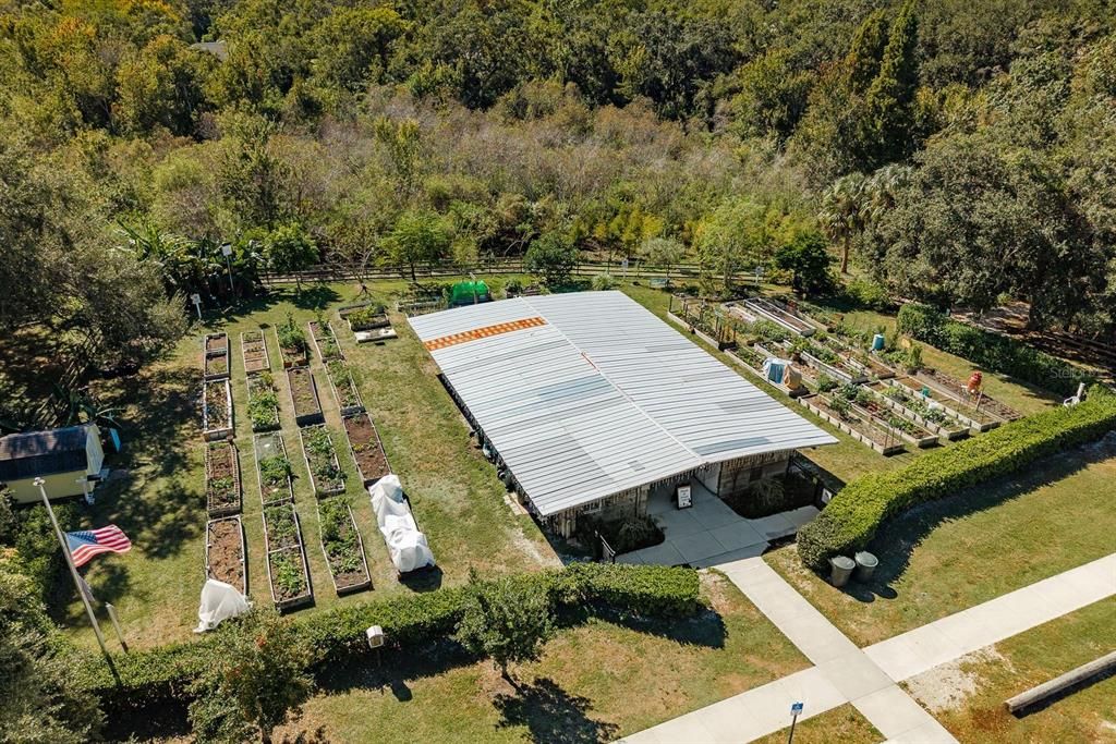 For Sale: $325,000 (2 beds, 2 baths, 1125 Square Feet)