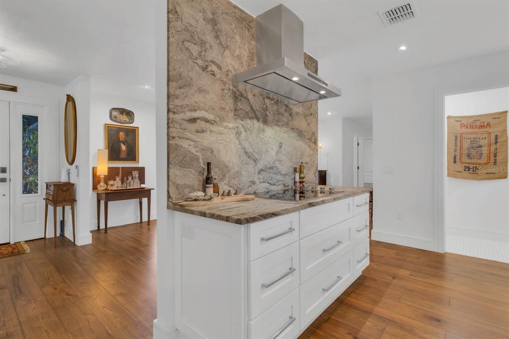 На продажу: $745,000 (3 спален, 2 ванн, 2433 Квадратных фут)