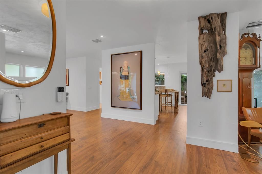 На продажу: $745,000 (3 спален, 2 ванн, 2433 Квадратных фут)