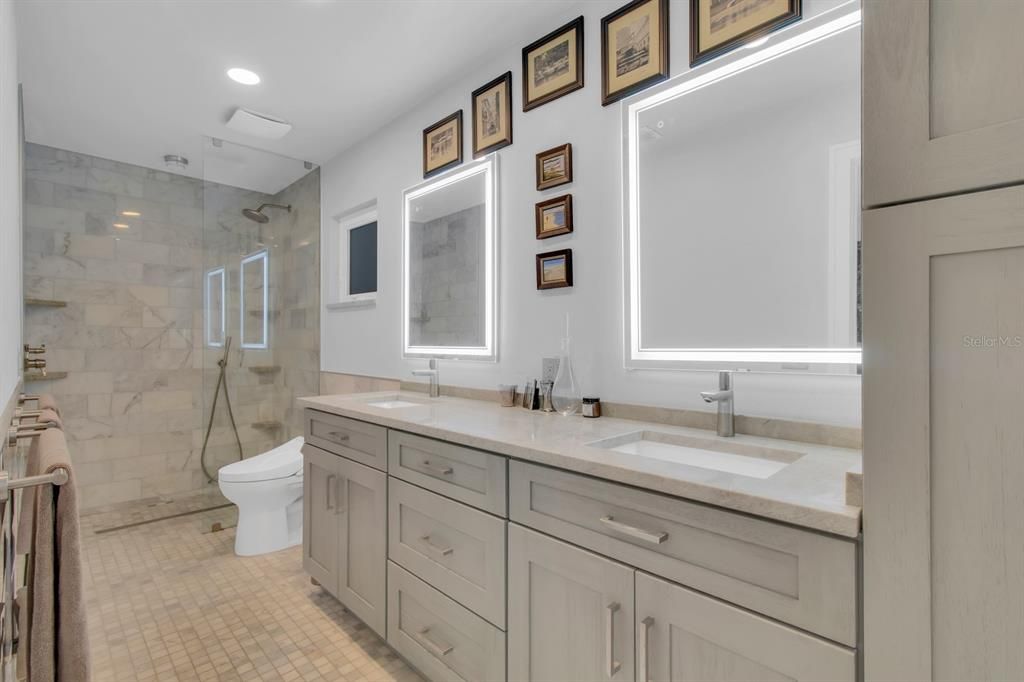 На продажу: $745,000 (3 спален, 2 ванн, 2433 Квадратных фут)