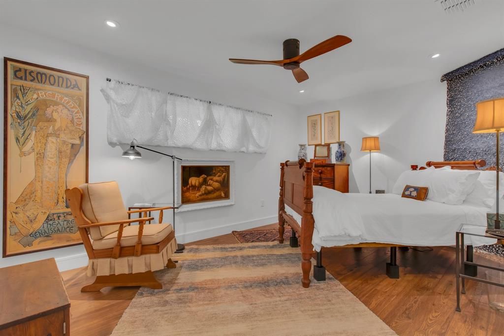 На продажу: $745,000 (3 спален, 2 ванн, 2433 Квадратных фут)