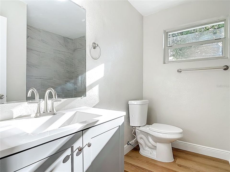 For Sale: $239,000 (3 beds, 1 baths, 1080 Square Feet)