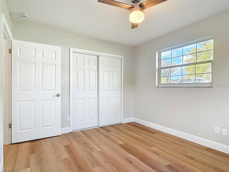 For Sale: $239,000 (3 beds, 1 baths, 1080 Square Feet)