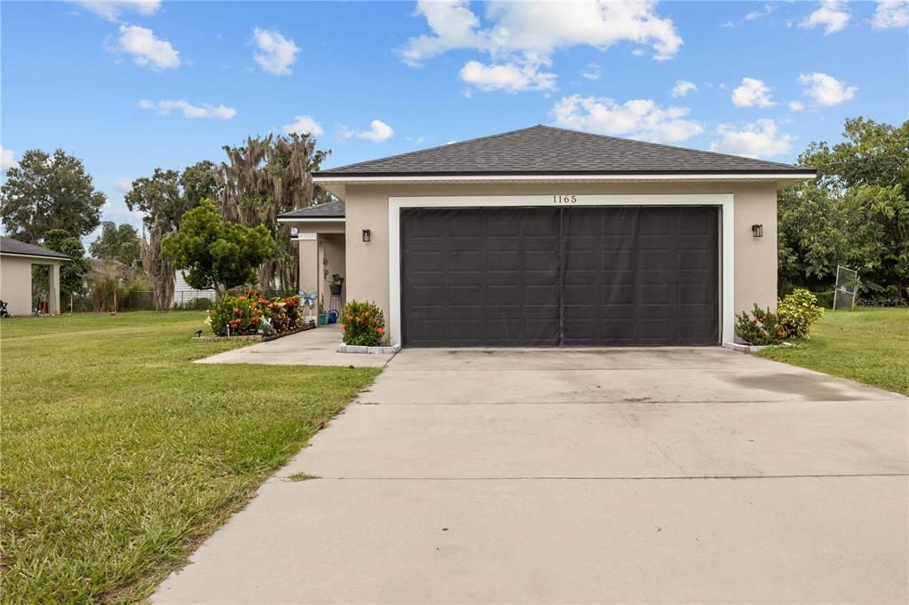 合同活跃: $270,000 (3 贝兹, 2 浴室, 1227 平方英尺)