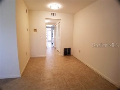 For Rent: $1,499 (1 beds, 1 baths, 636 Square Feet)