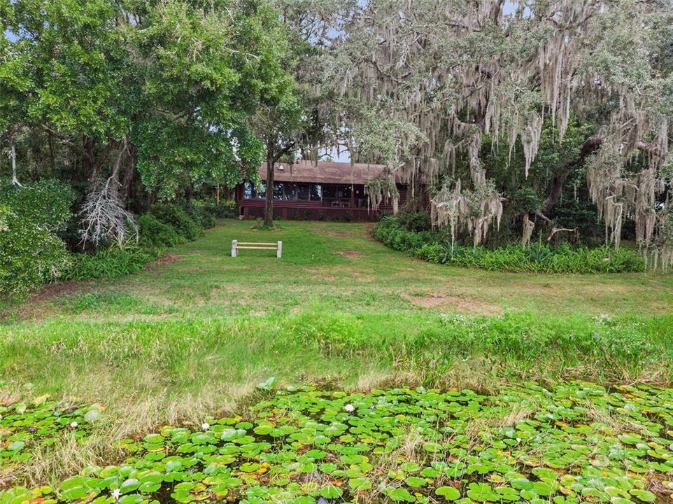 Active With Contract: $325,000 (2 beds, 2 baths, 1704 Square Feet)