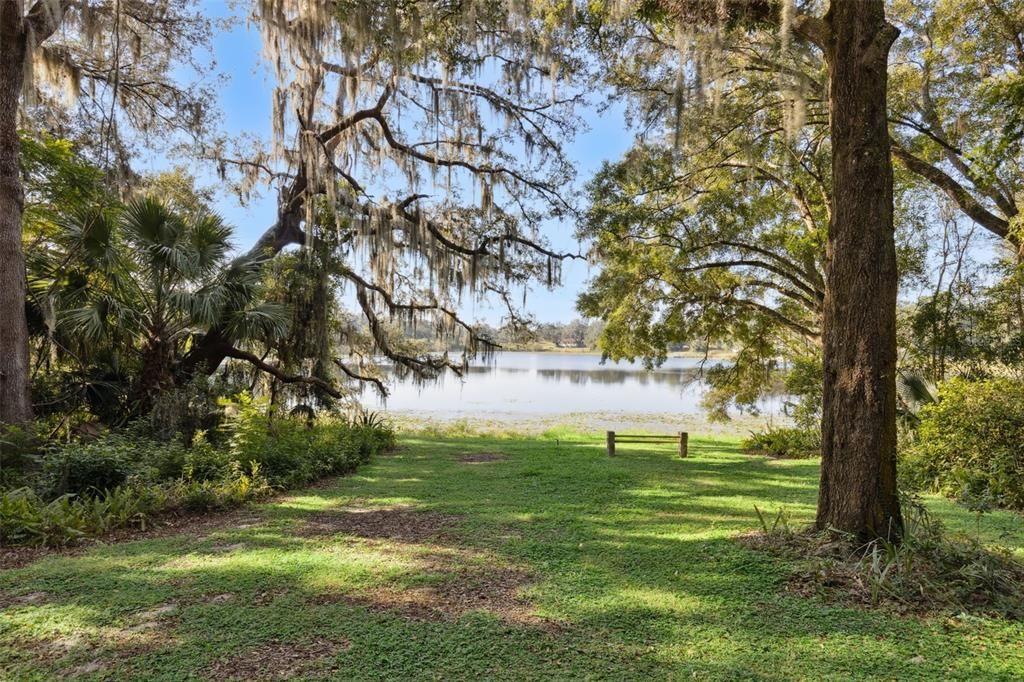 Active With Contract: $325,000 (2 beds, 2 baths, 1704 Square Feet)