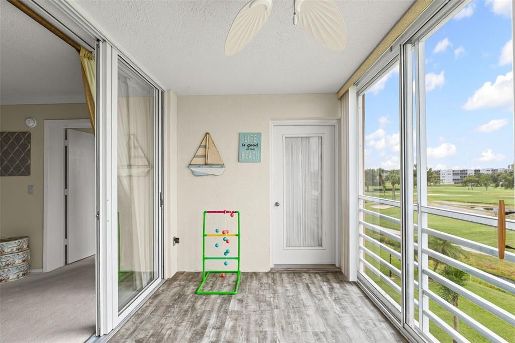 Active With Contract: $200,000 (2 beds, 2 baths, 1256 Square Feet)