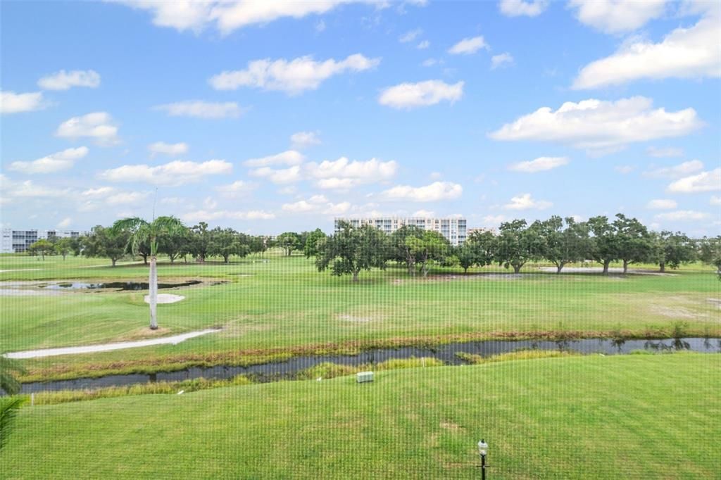 Active With Contract: $200,000 (2 beds, 2 baths, 1256 Square Feet)