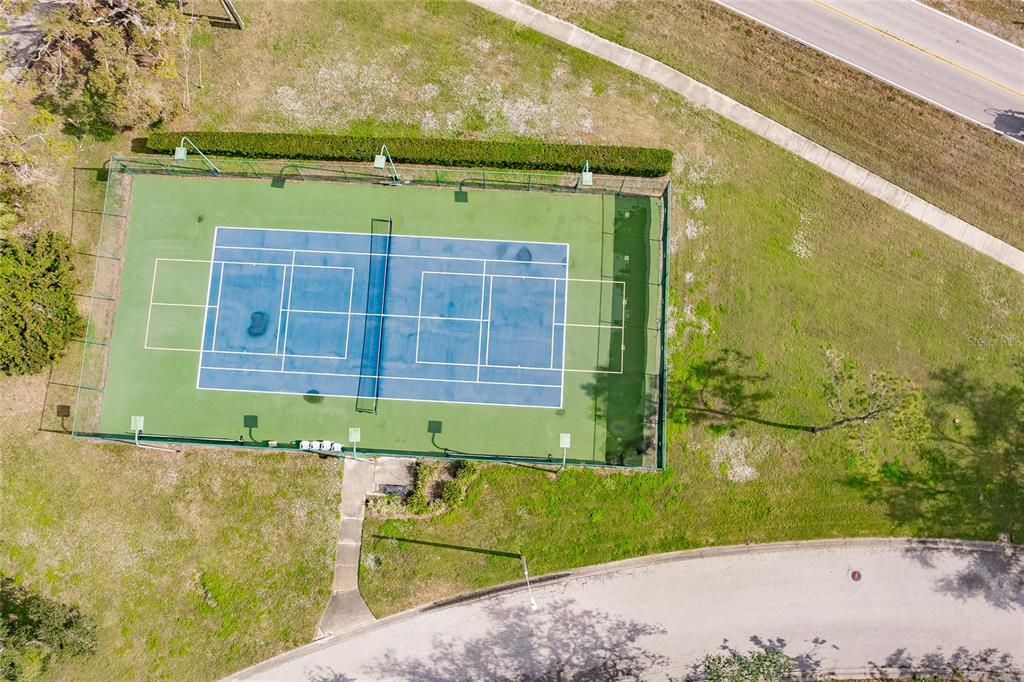 Active With Contract: $200,000 (2 beds, 2 baths, 1256 Square Feet)