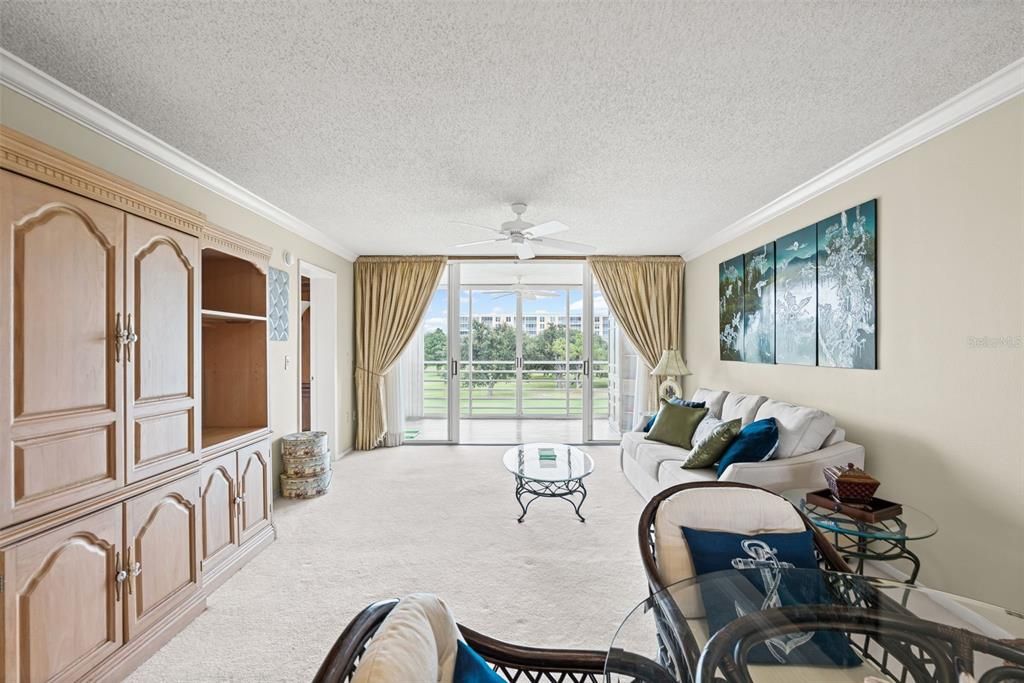 Active With Contract: $200,000 (2 beds, 2 baths, 1256 Square Feet)