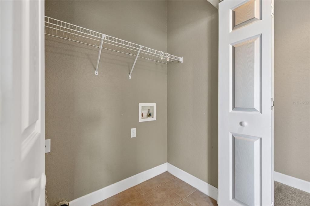 Active With Contract: $339,900 (3 beds, 3 baths, 1680 Square Feet)