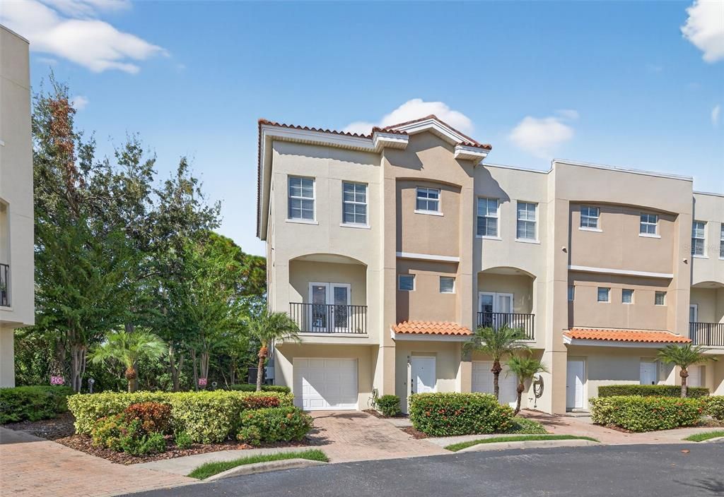 Active With Contract: $339,900 (3 beds, 3 baths, 1680 Square Feet)