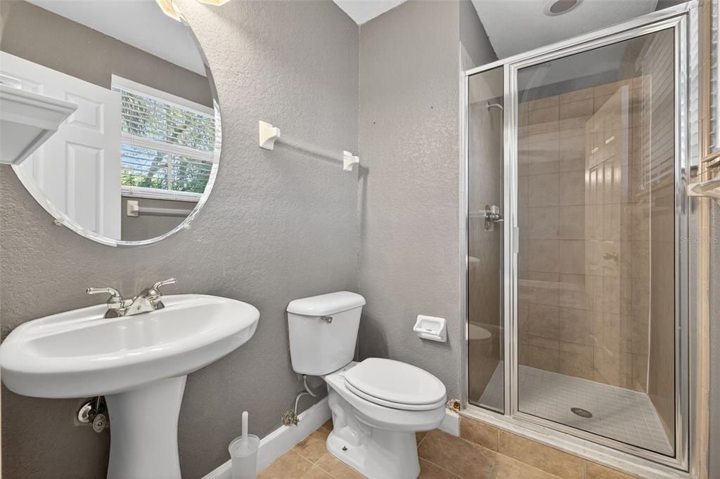 Active With Contract: $339,900 (3 beds, 3 baths, 1680 Square Feet)