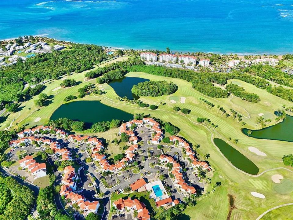 For Sale: $795,000 (3 beds, 3 baths, 1740 Square Feet)