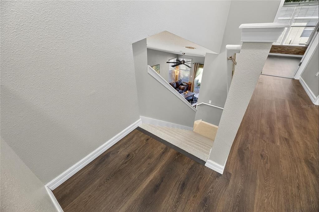 Под контрактом: $235,000 (3 спален, 2 ванн, 1565 Квадратных фут)