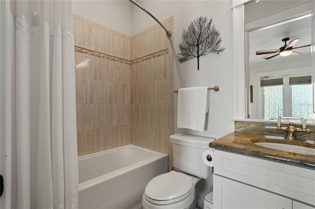 待售: $3,795,000 (6 贝兹, 5 浴室, 5324 平方英尺)