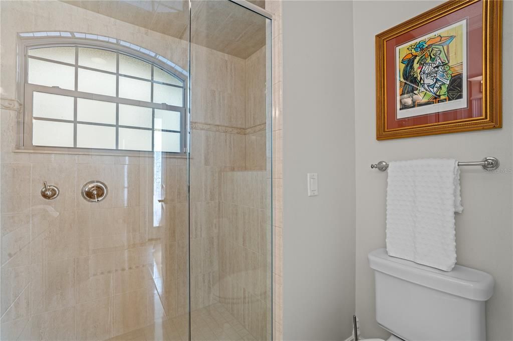 待售: $3,795,000 (6 贝兹, 5 浴室, 5324 平方英尺)