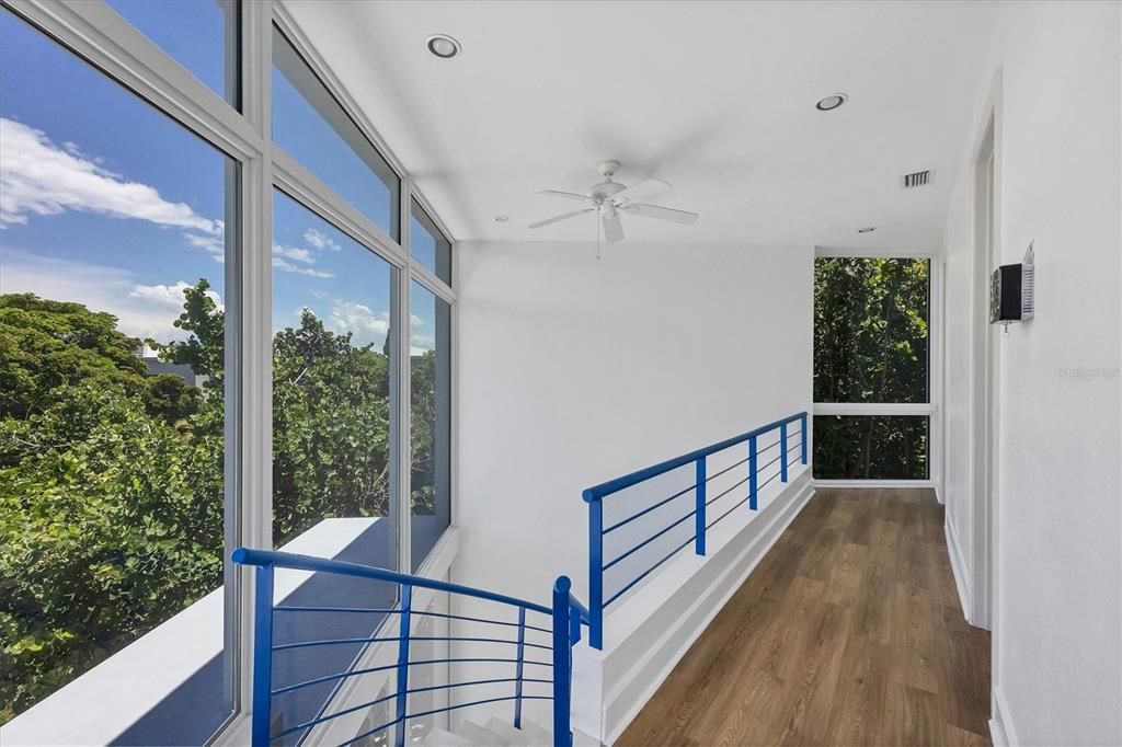 出租: $19,975 (4 贝兹, 4 浴室, 4236 平方英尺)