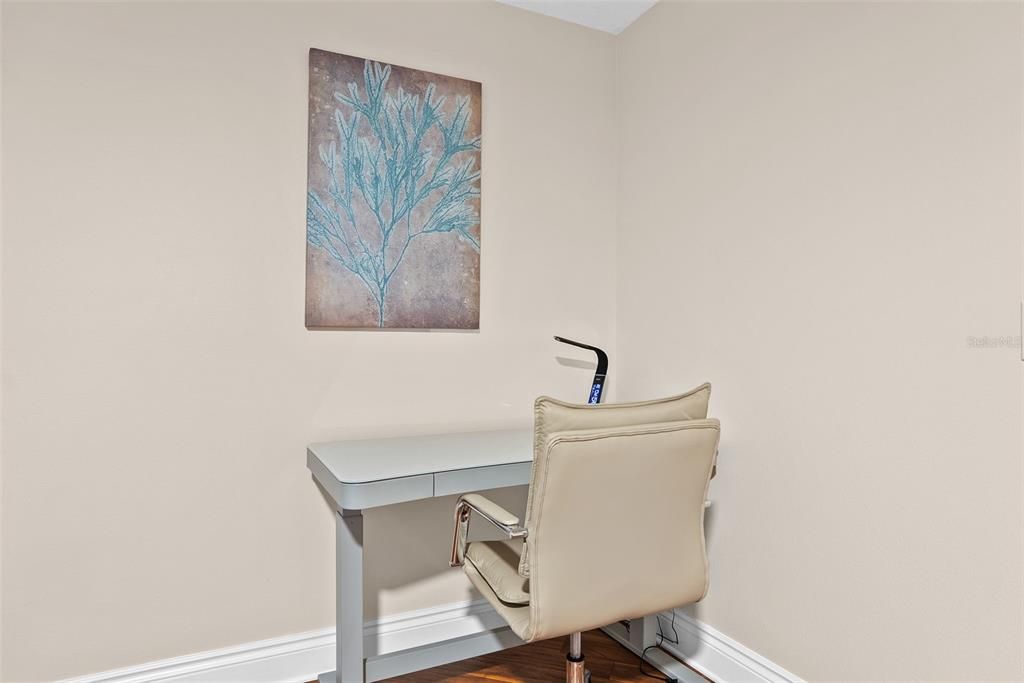 出租: $5,995 (3 贝兹, 3 浴室, 1970 平方英尺)