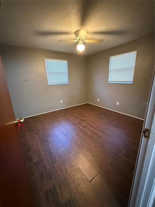 出租: $1,500 (3 贝兹, 2 浴室, 1072 平方英尺)