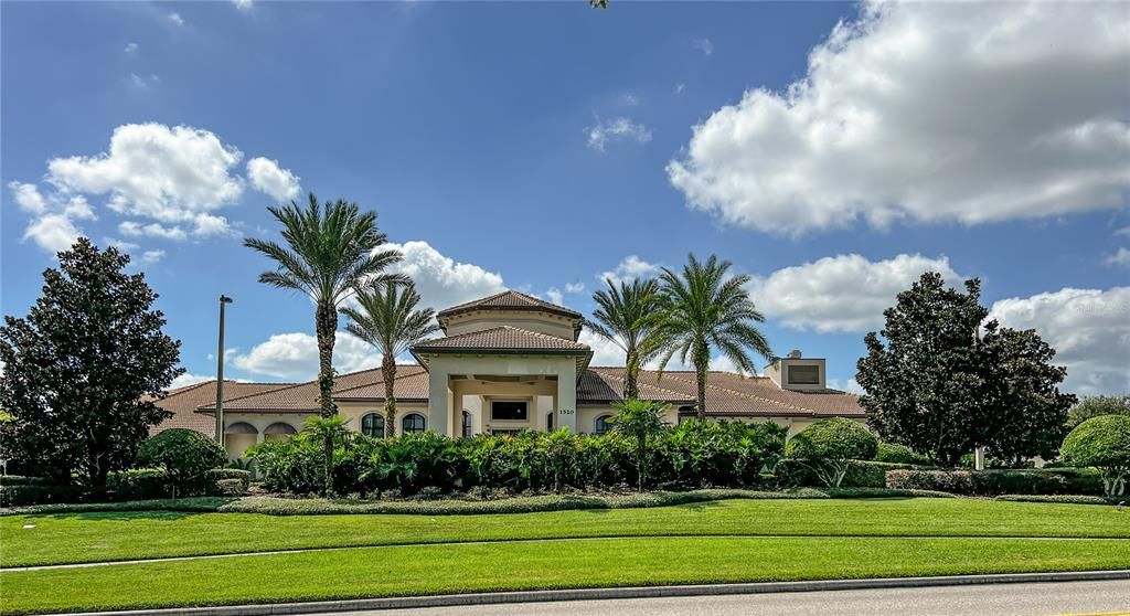 Activo con contrato: $339,900 (3 camas, 2 baños, 1854 Pies cuadrados)