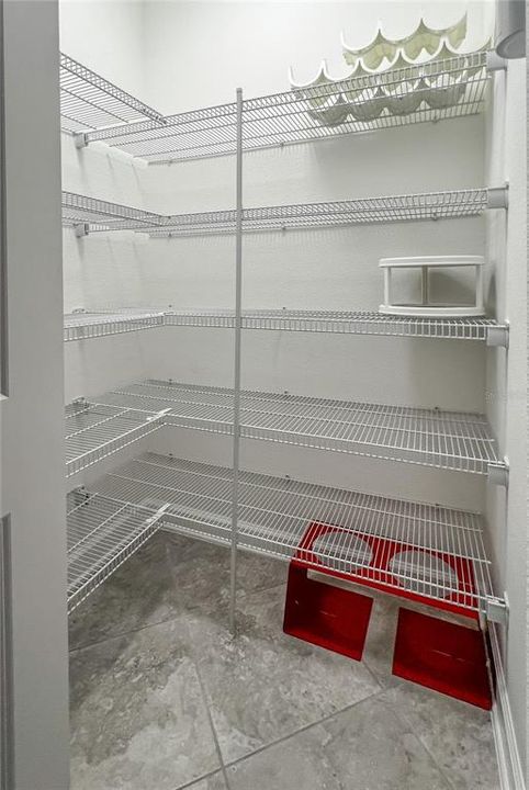 Activo con contrato: $339,900 (3 camas, 2 baños, 1854 Pies cuadrados)