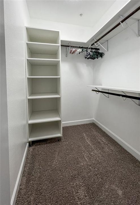 Activo con contrato: $339,900 (3 camas, 2 baños, 1854 Pies cuadrados)