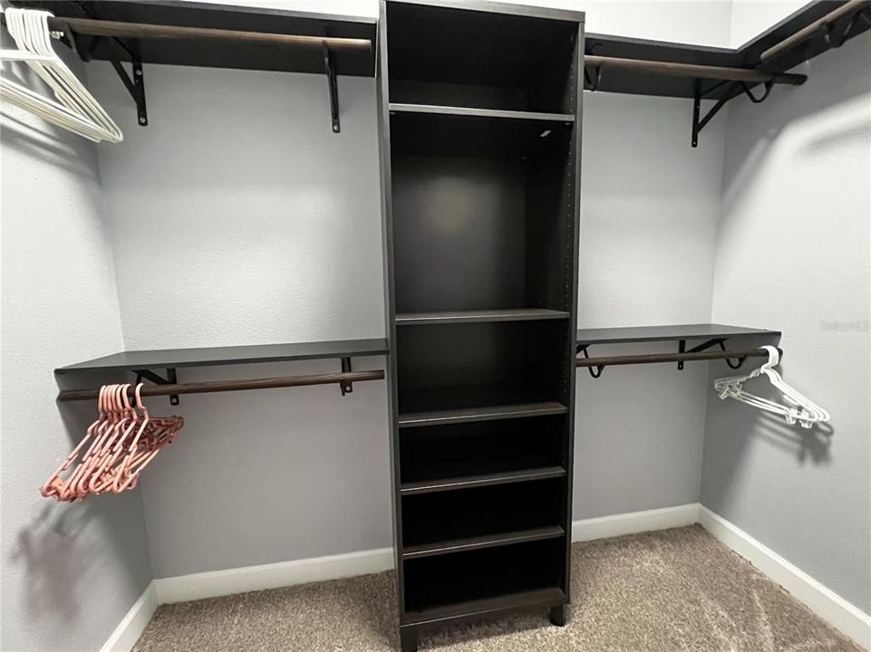 Activo con contrato: $339,900 (3 camas, 2 baños, 1854 Pies cuadrados)