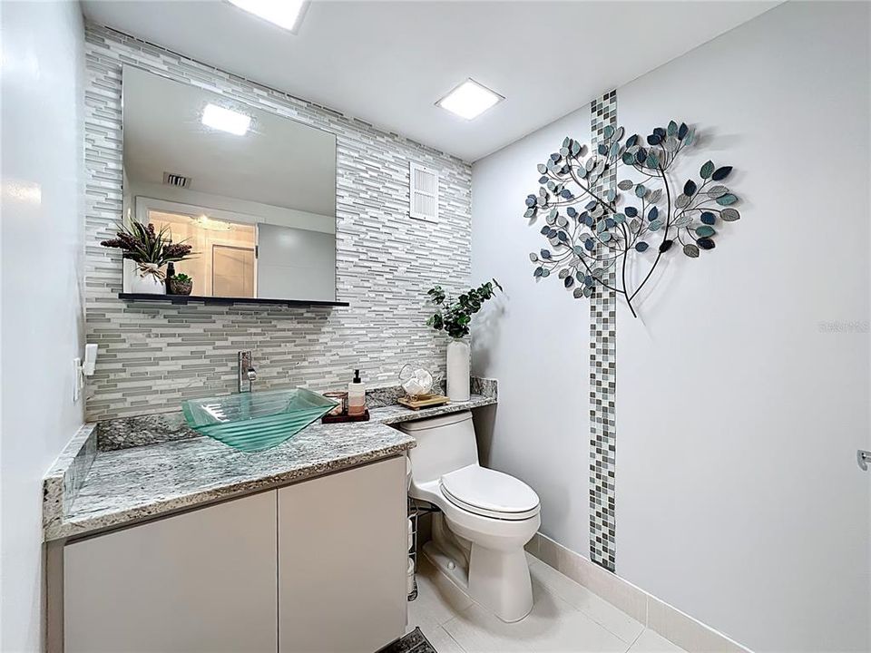 Active With Contract: $927,000 (2 beds, 2 baths, 1420 Square Feet)