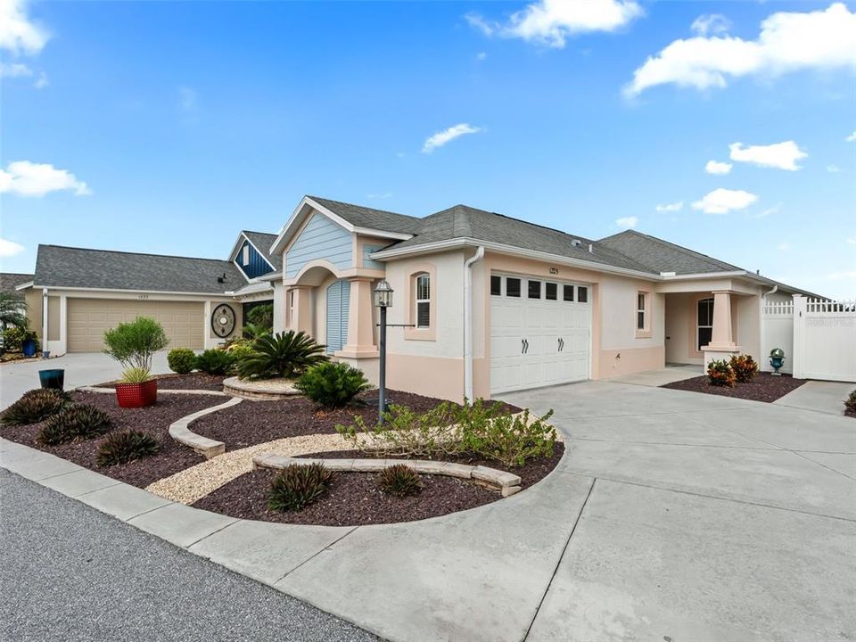 For Sale: $791,000 (3 beds, 2 baths, 1491 Square Feet)