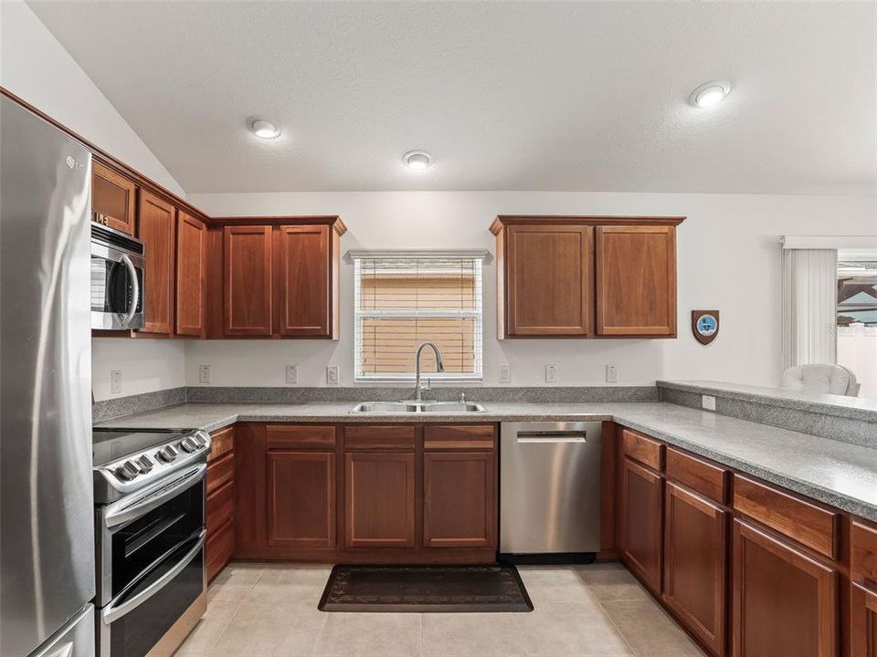 For Sale: $791,000 (3 beds, 2 baths, 1491 Square Feet)