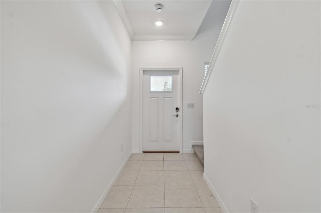 For Rent: $2,300 (3 beds, 2 baths, 1601 Square Feet)