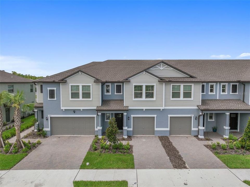 For Rent: $2,300 (3 beds, 2 baths, 1601 Square Feet)