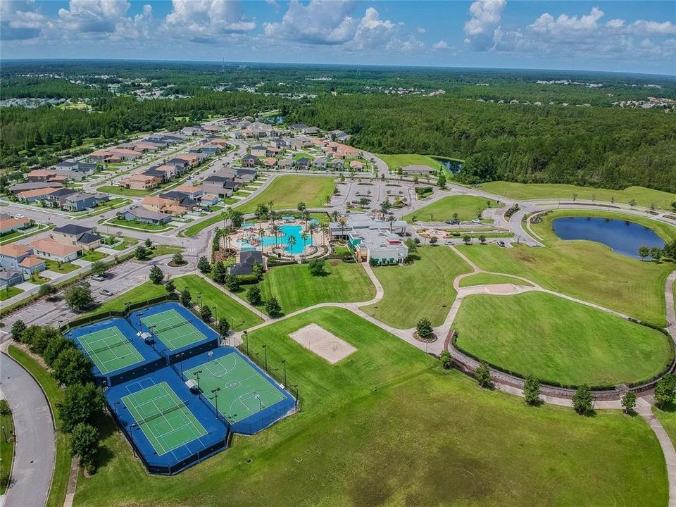 For Rent: $2,300 (3 beds, 2 baths, 1601 Square Feet)