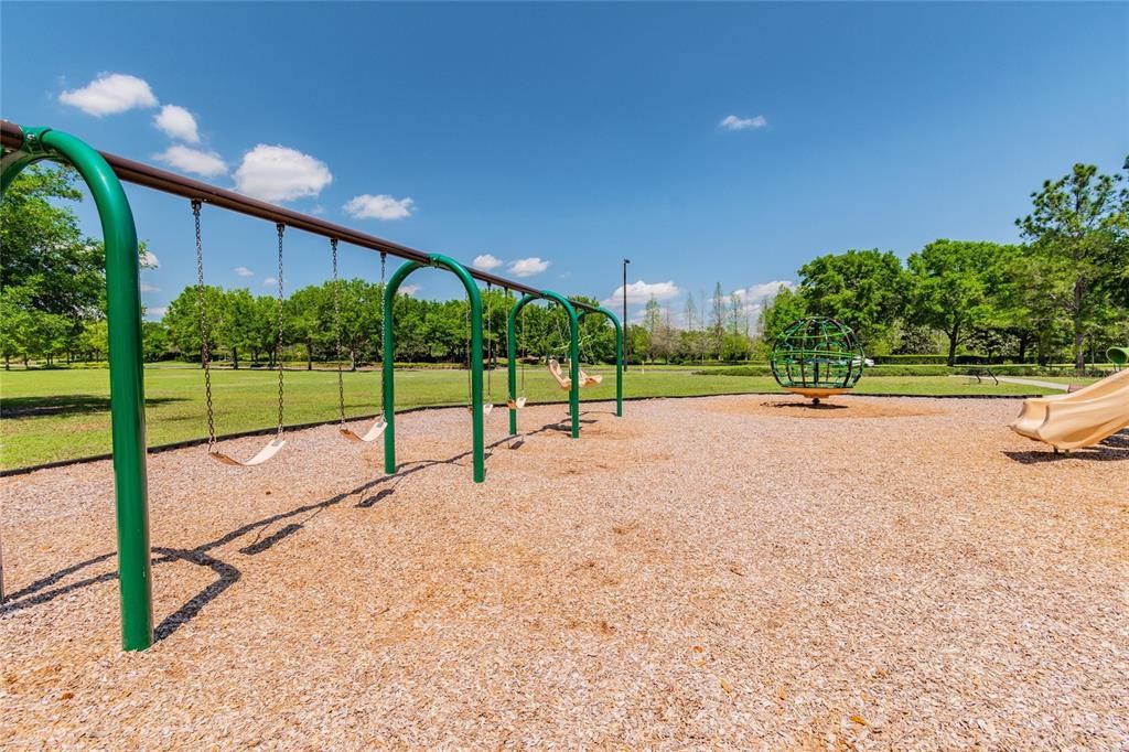 For Rent: $2,300 (3 beds, 2 baths, 1601 Square Feet)