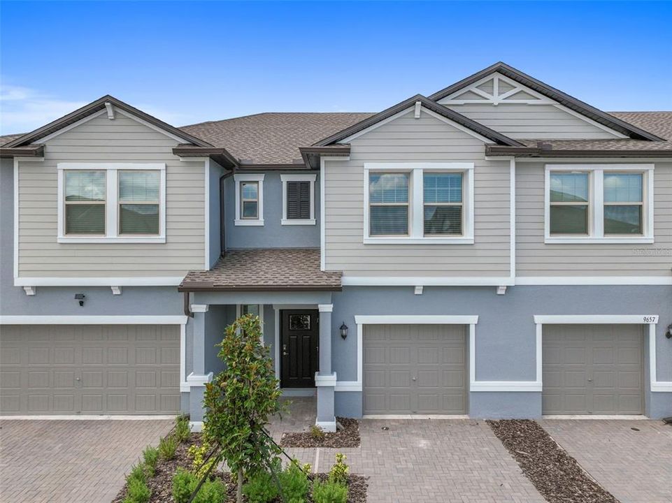 For Rent: $2,300 (3 beds, 2 baths, 1601 Square Feet)