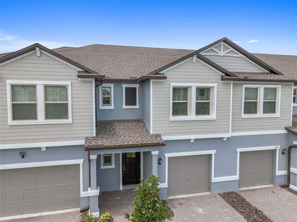 For Rent: $2,300 (3 beds, 2 baths, 1601 Square Feet)