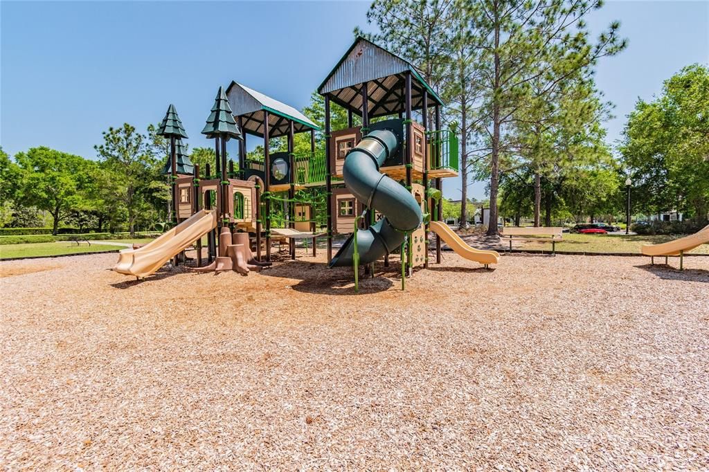 For Rent: $2,300 (3 beds, 2 baths, 1601 Square Feet)