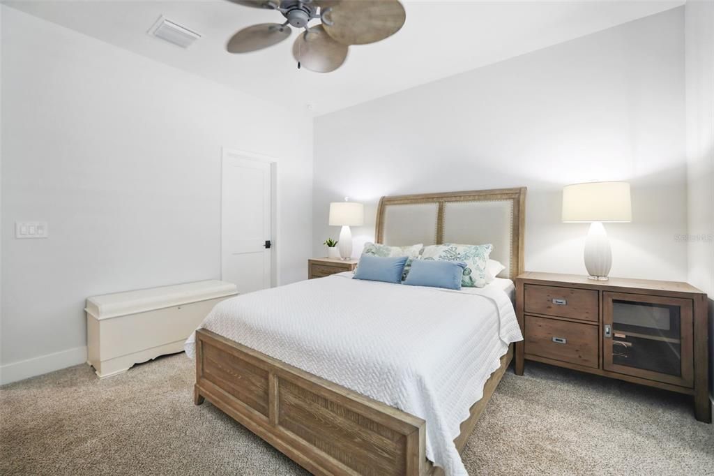 For Sale: $785,000 (3 beds, 3 baths, 1970 Square Feet)