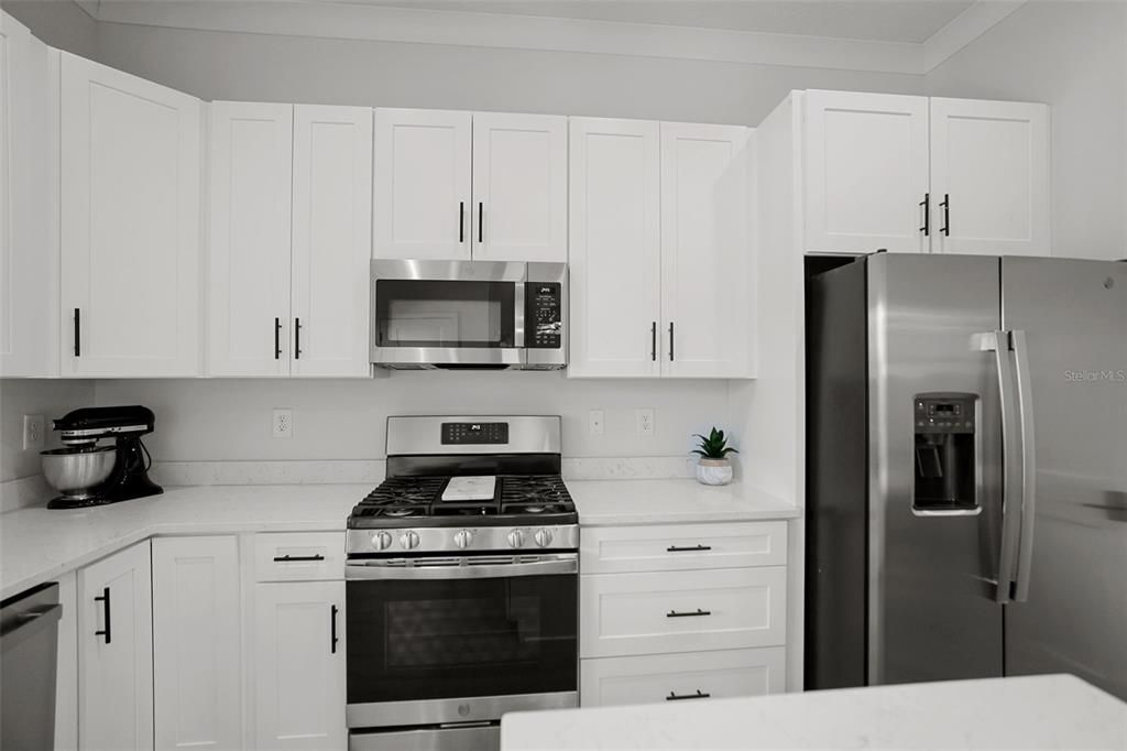 For Sale: $785,000 (3 beds, 3 baths, 1970 Square Feet)