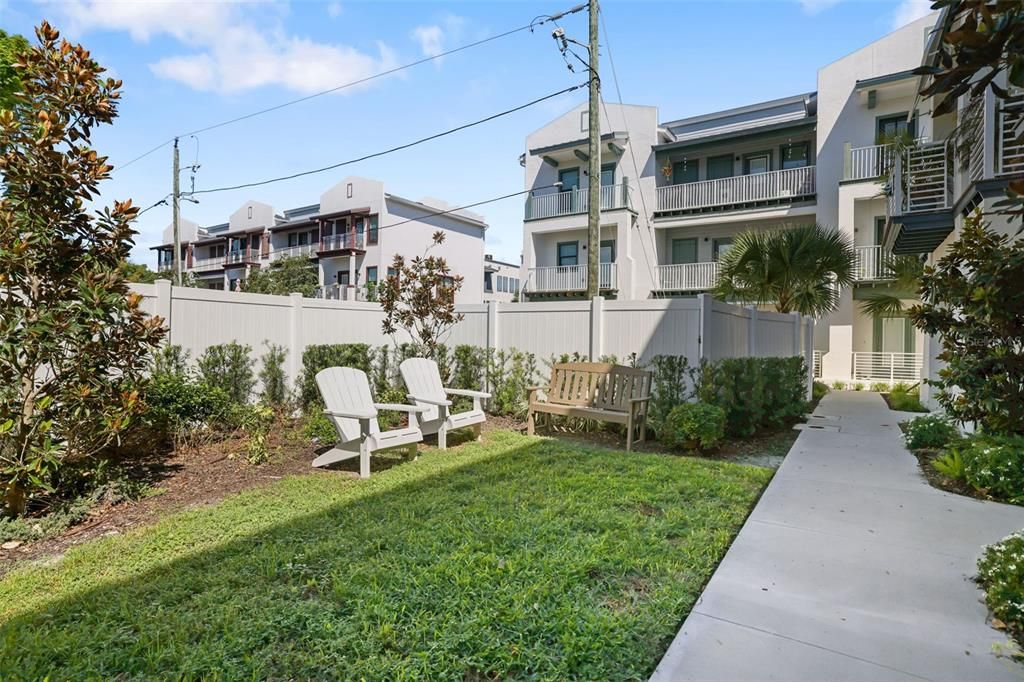 For Sale: $785,000 (3 beds, 3 baths, 1970 Square Feet)