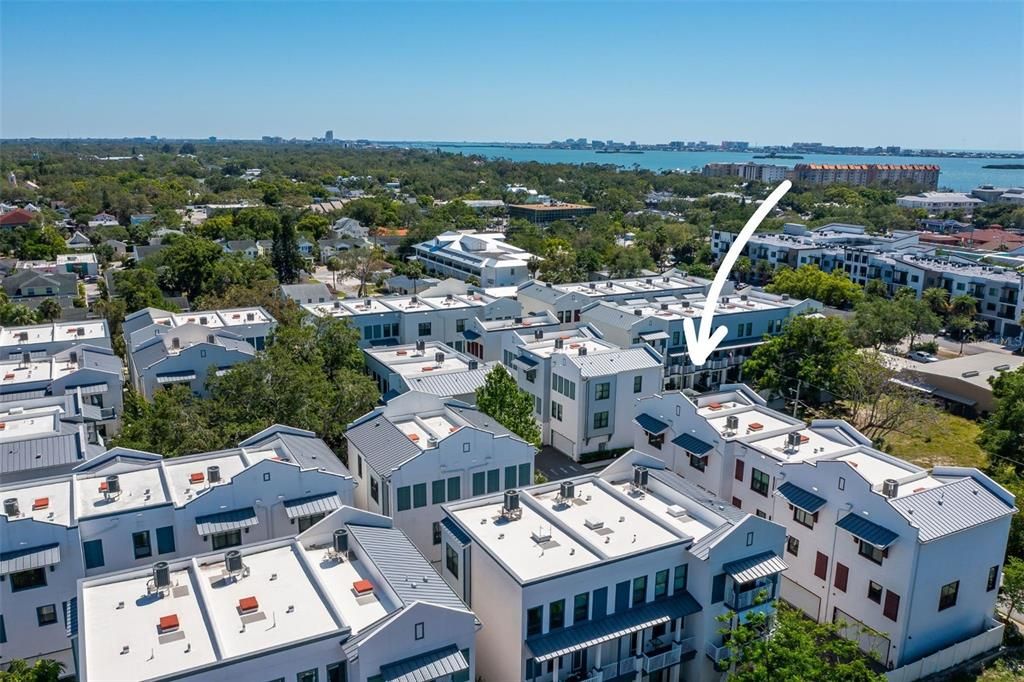 For Sale: $785,000 (3 beds, 3 baths, 1970 Square Feet)