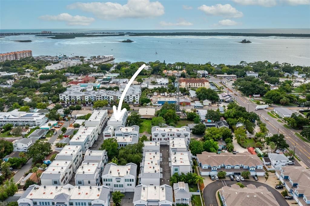 For Sale: $785,000 (3 beds, 3 baths, 1970 Square Feet)