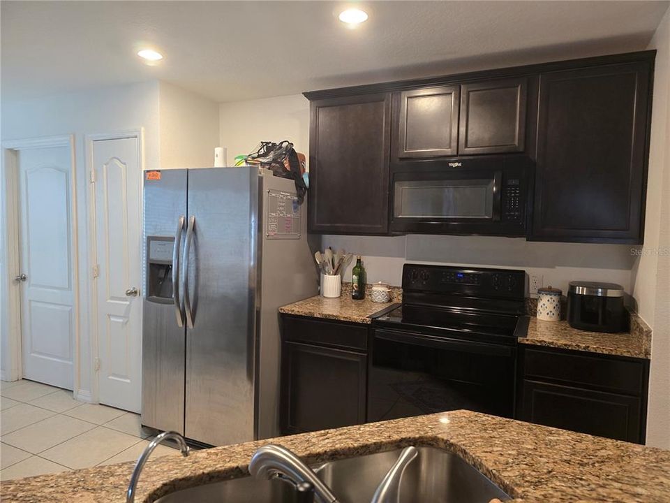 En Renta: $2,000 (3 camas, 2 baños, 1563 Pies cuadrados)