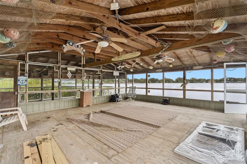 For Sale: $799,900 (3 beds, 3 baths, 2580 Square Feet)