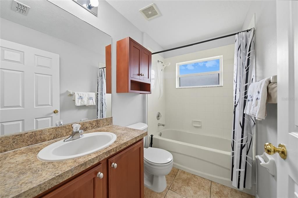 En Venta: $275,000 (2 camas, 2 baños, 1480 Pies cuadrados)