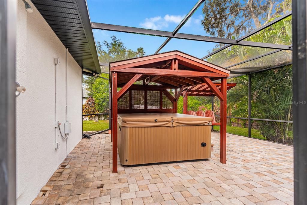 待售: $675,000 (4 贝兹, 3 浴室, 2359 平方英尺)