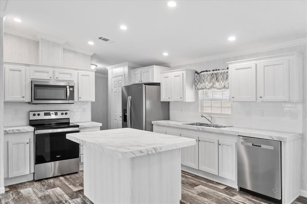 En Venta: $299,996 (3 camas, 2 baños, 1196 Pies cuadrados)