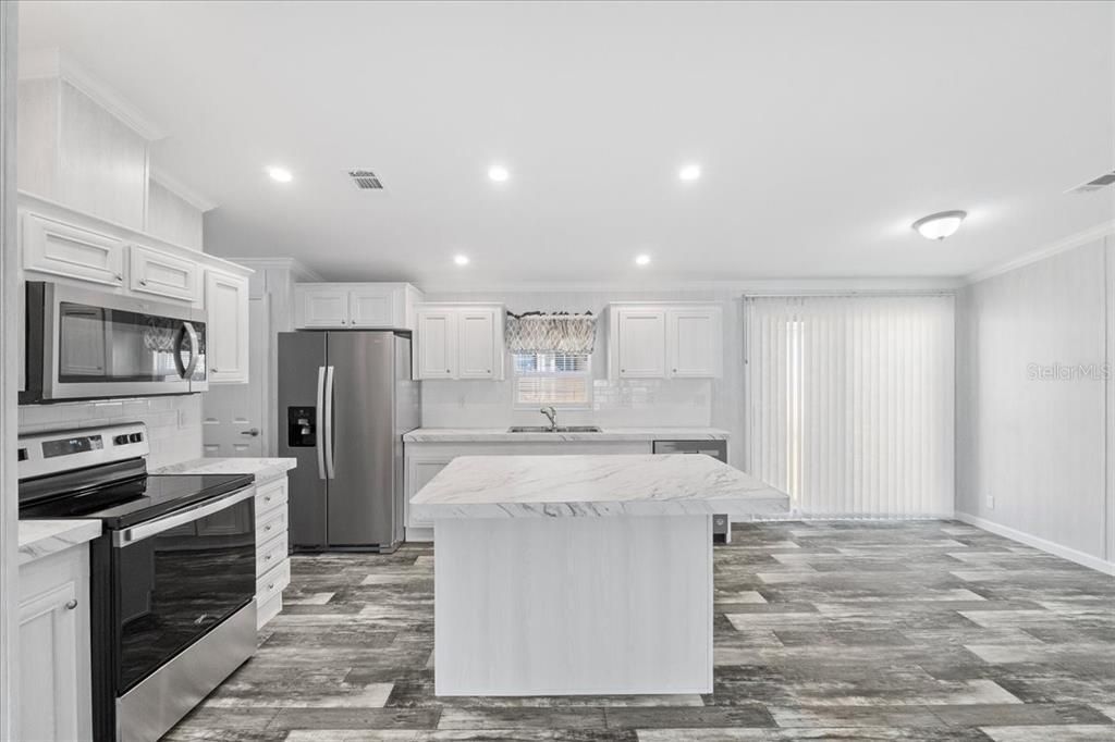 En Venta: $299,996 (3 camas, 2 baños, 1196 Pies cuadrados)